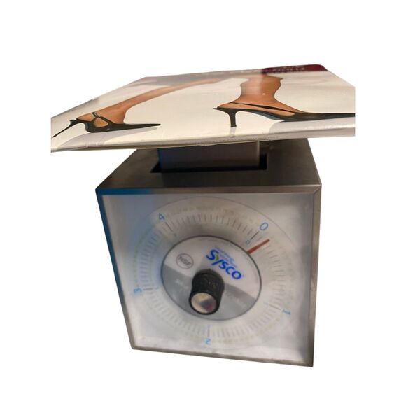 Hanes Silk Reflections Pantyhose Grey Mist Size EF Style 717 Control Top Sheer - Picture 5 of 5